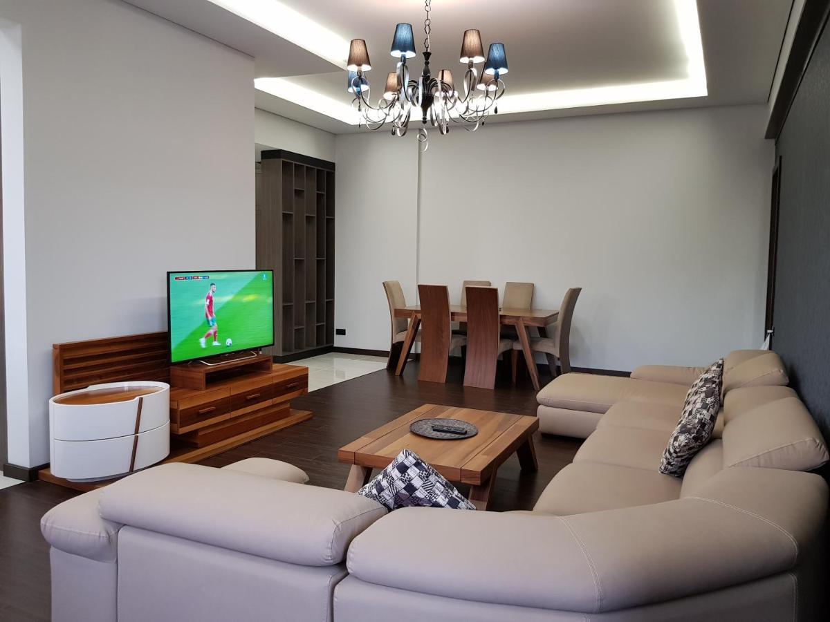 יירבאן Northern Avenue - Teryan Crossroads 3Bedroom Modern And Comfortable Apartment Tt666 מראה חיצוני תמונה