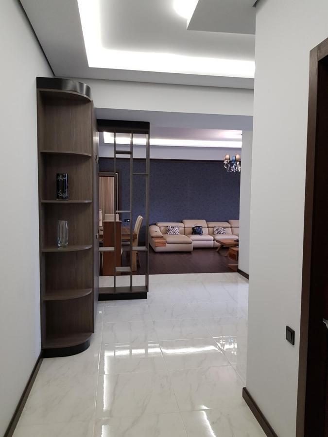 יירבאן Northern Avenue - Teryan Crossroads 3Bedroom Modern And Comfortable Apartment Tt666 מראה חיצוני תמונה